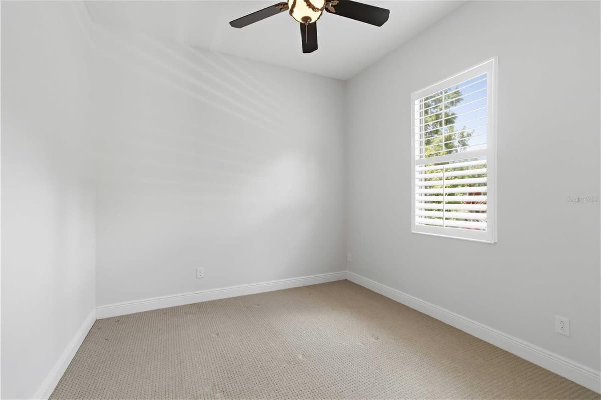 8057 RIO BELLA PLACE — photo 31 of 44