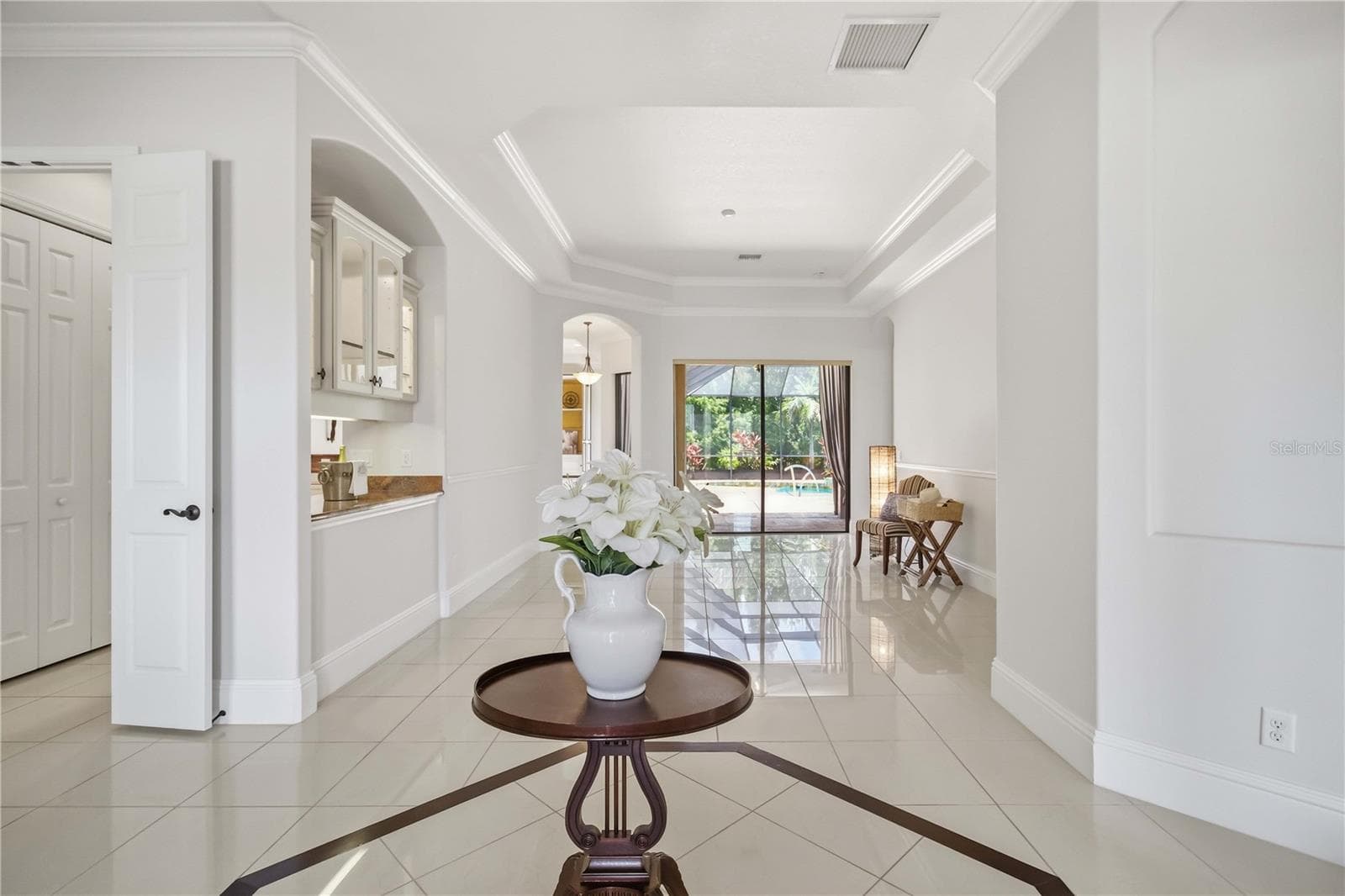 8057 RIO BELLA PLACE — photo 7 of 44