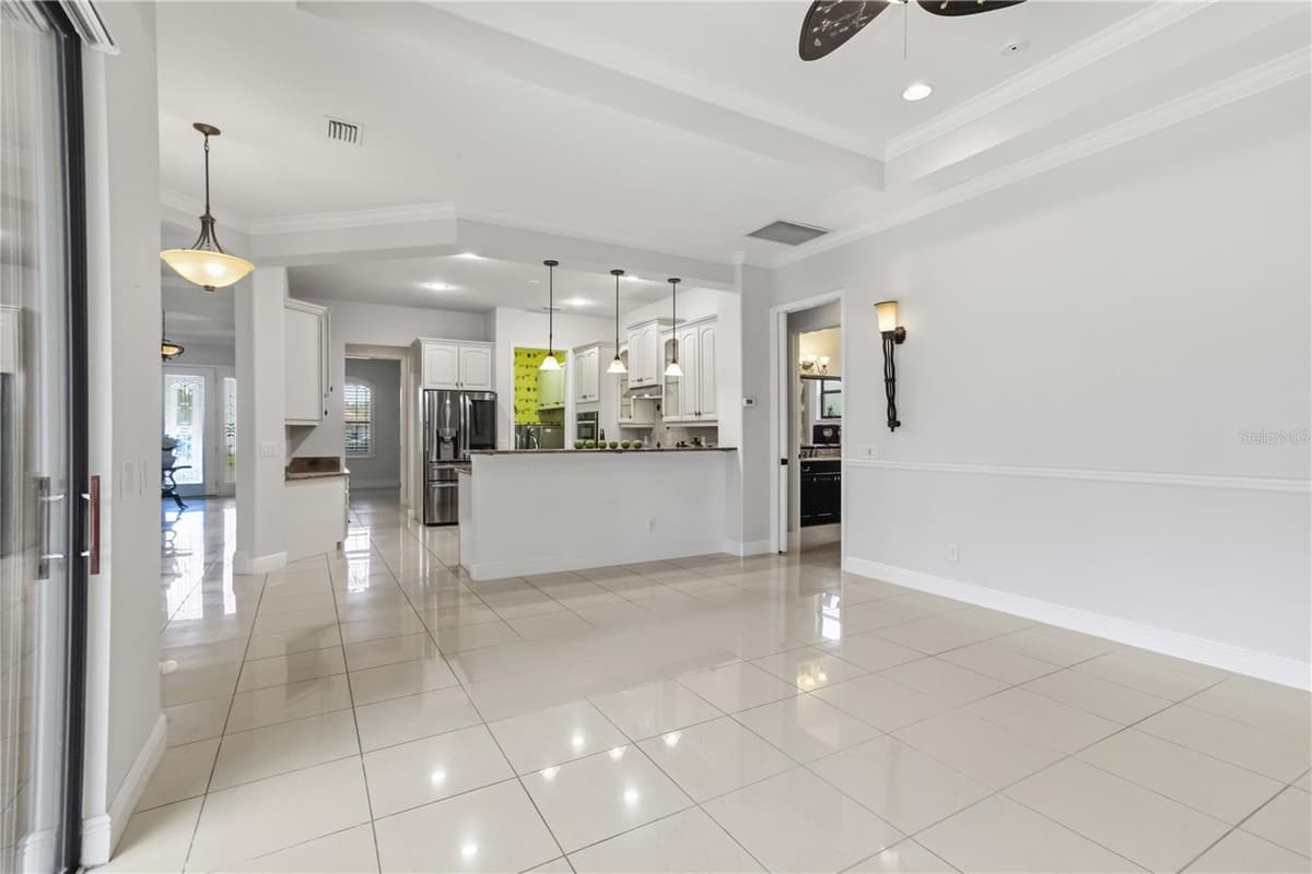 8057 RIO BELLA PLACE — photo 19 of 44