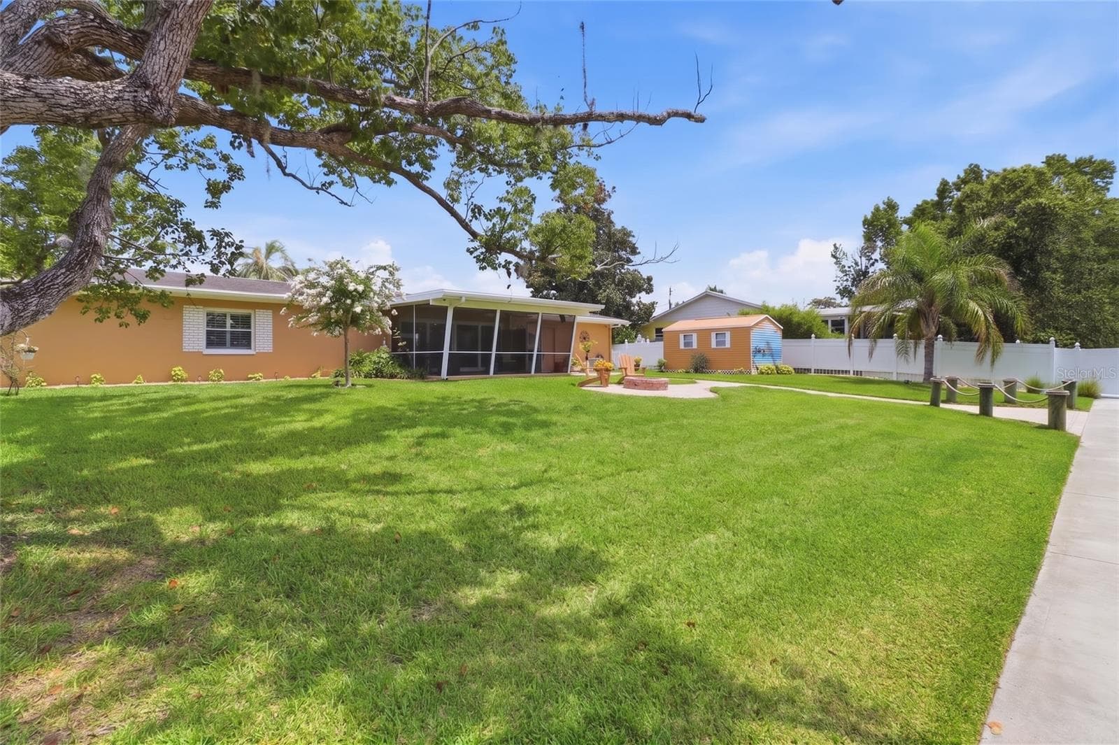 1302 PARADISE AVENUE — photo 36 of 59