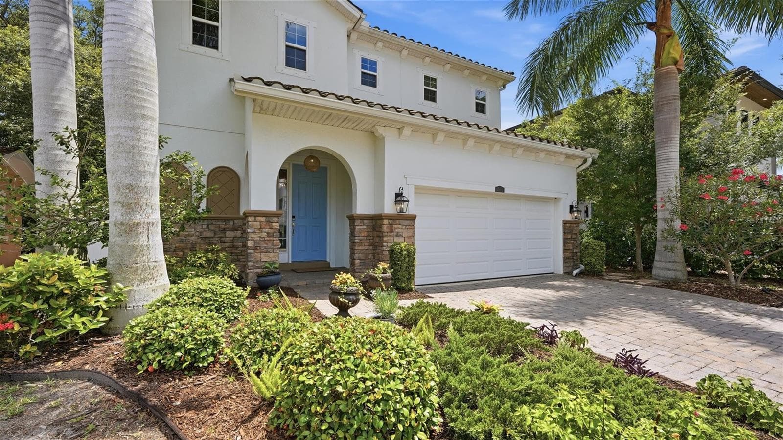 1850 MAGNOLIA STREET — photo 1 of 37