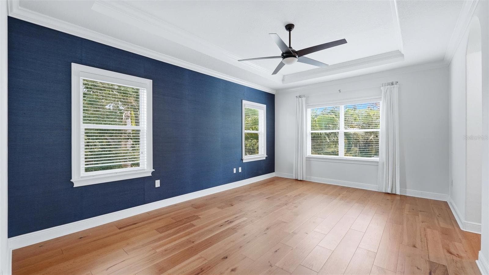 1850 MAGNOLIA STREET — photo 13 of 37