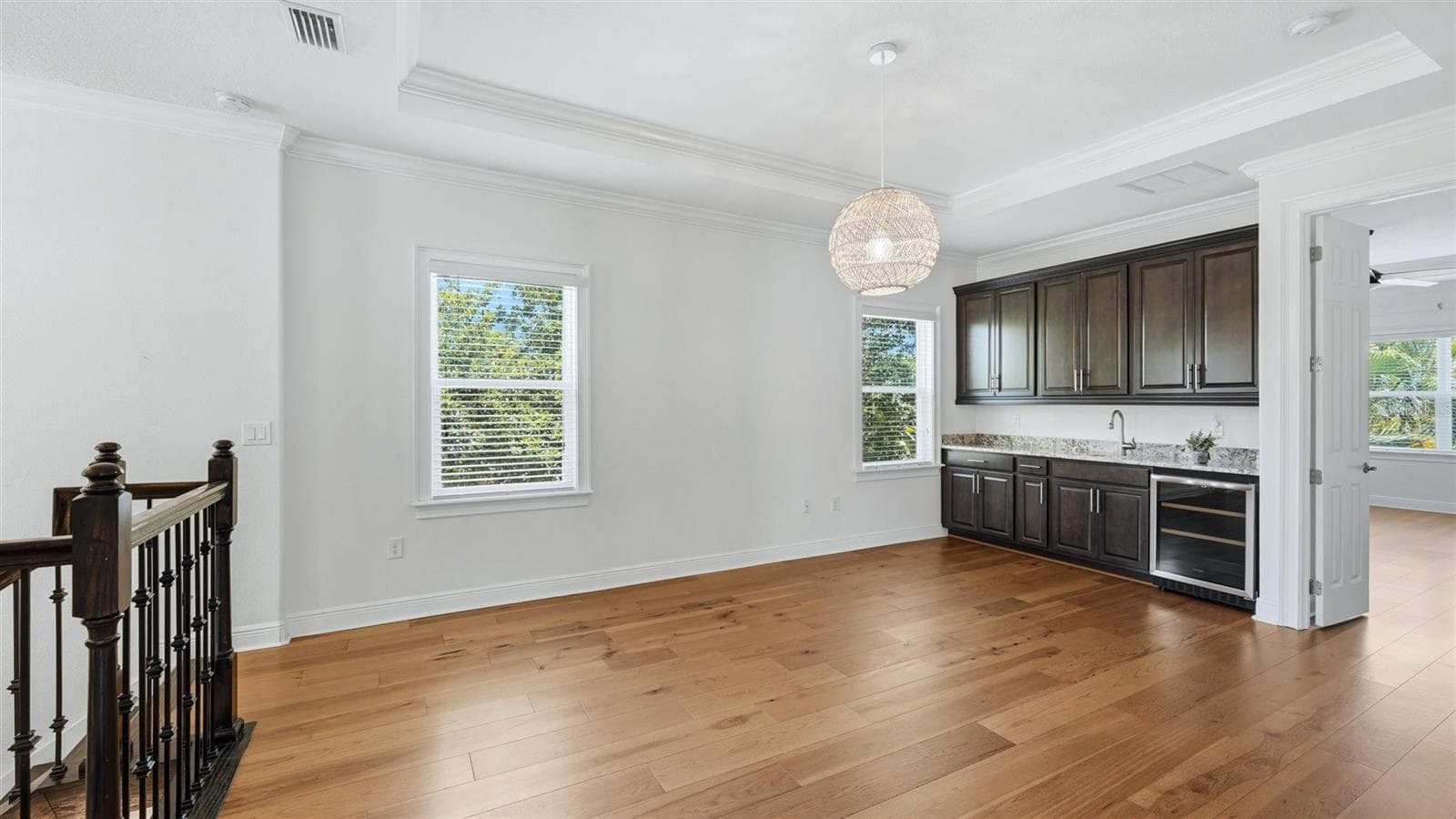1850 MAGNOLIA STREET — photo 12 of 37
