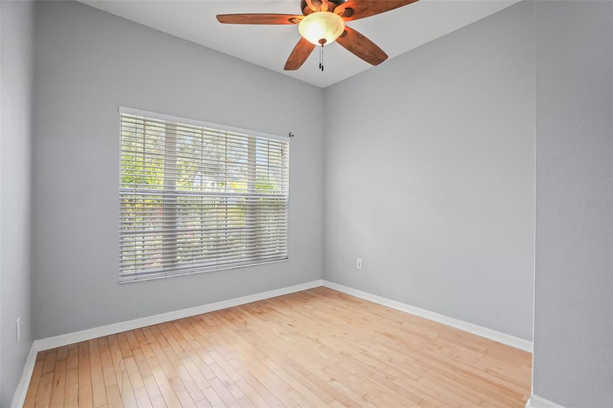 13137 KINGS CROSSING DRIVE — photo 32 of 48