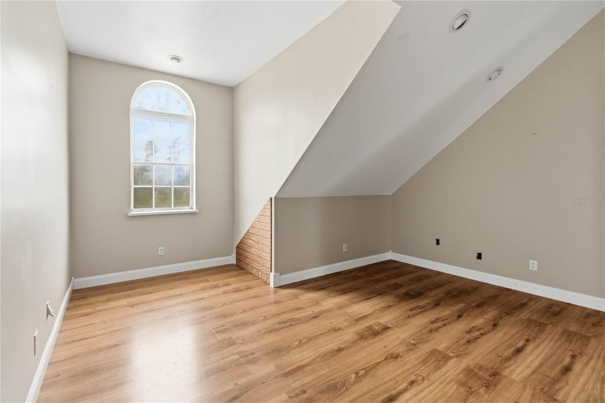 31243 BEAR POND DRIVE — photo 30 of 88