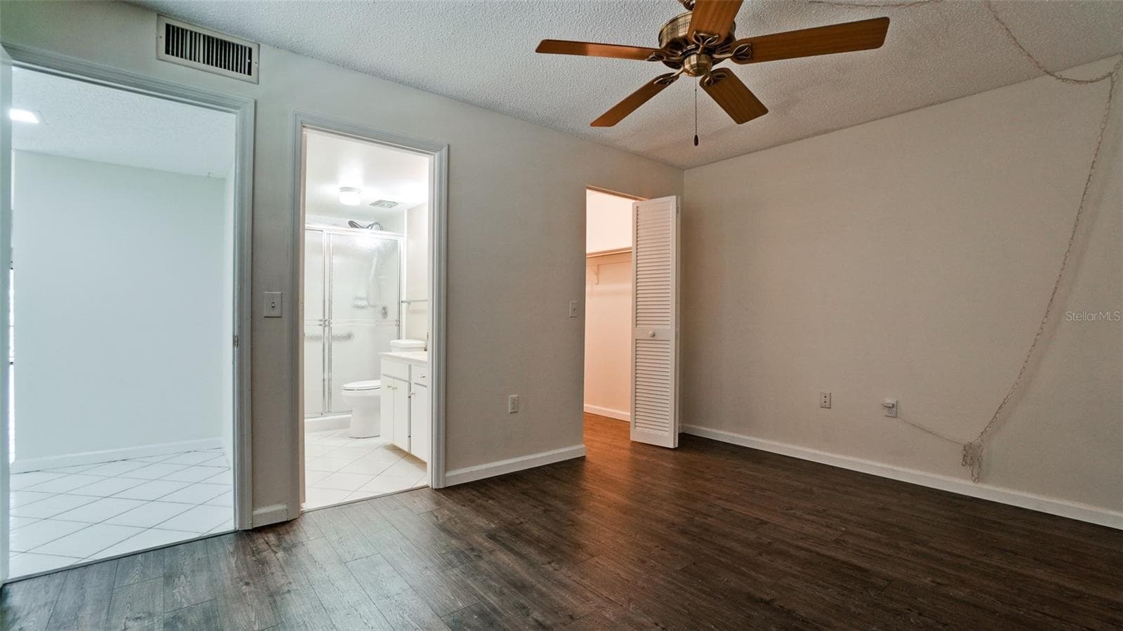 507 LAKESIDE DRIVE — photo 35 of 68