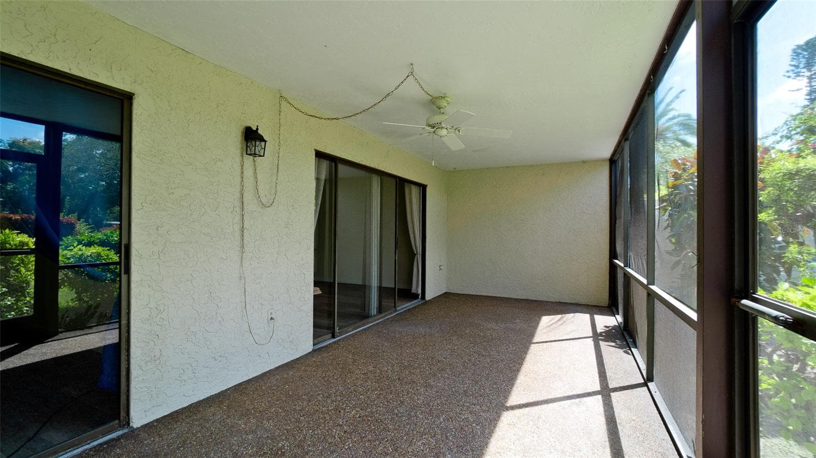 507 LAKESIDE DRIVE — photo 19 of 68