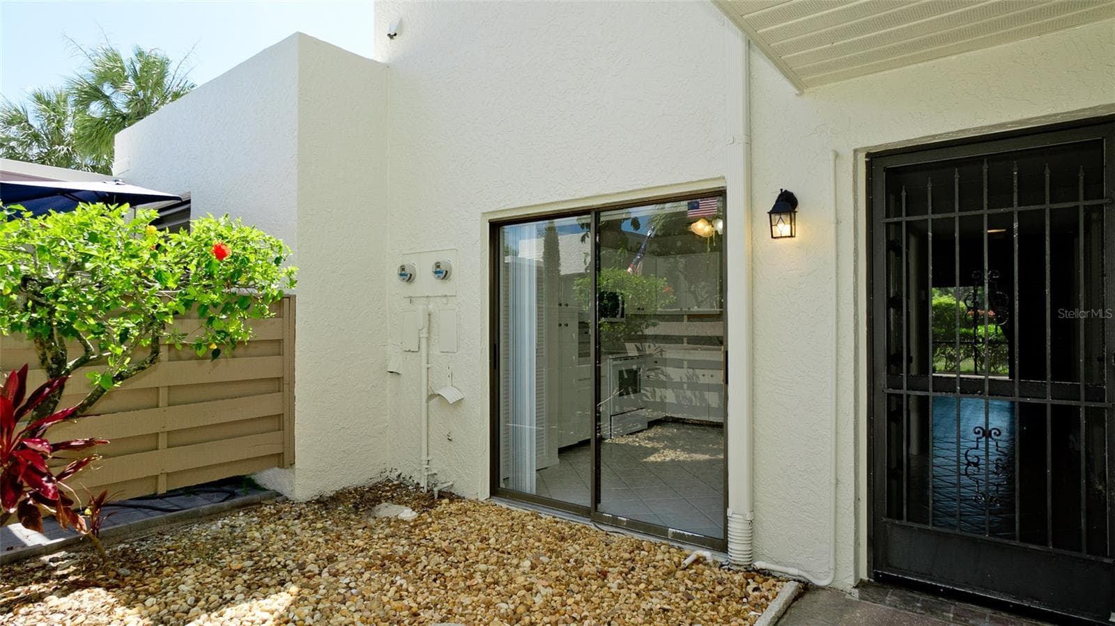 507 LAKESIDE DRIVE — photo 8 of 68