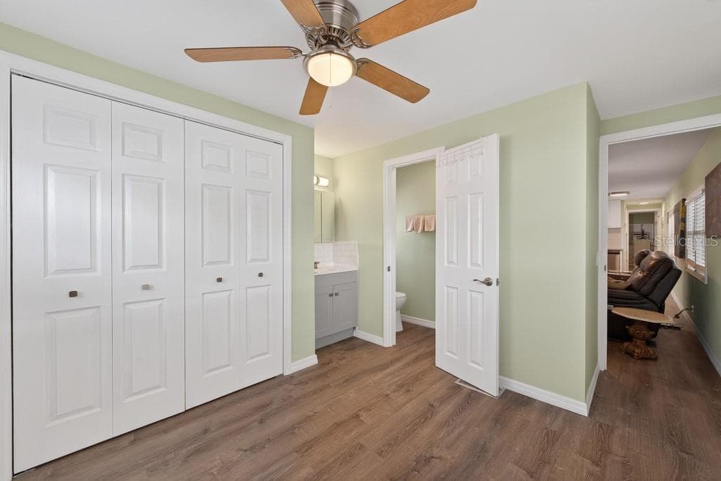 3527 TIKI DRIVE — photo 26 of 52