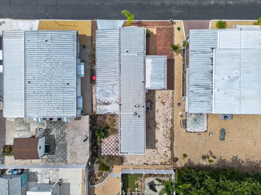 3527 TIKI DRIVE — photo 48 of 52
