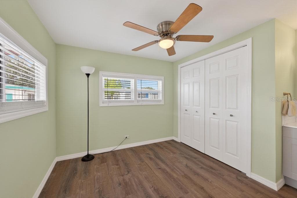 3527 TIKI DRIVE — photo 25 of 52