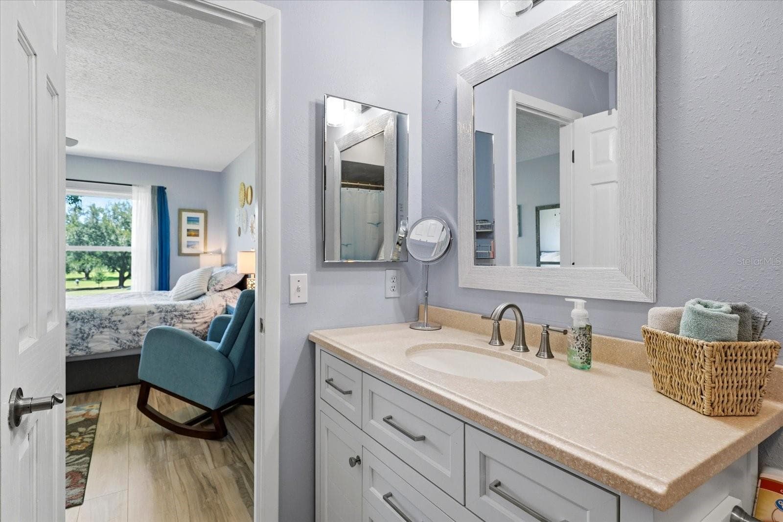 2240 GULF VIEW BOULEVARD — photo 14 of 49