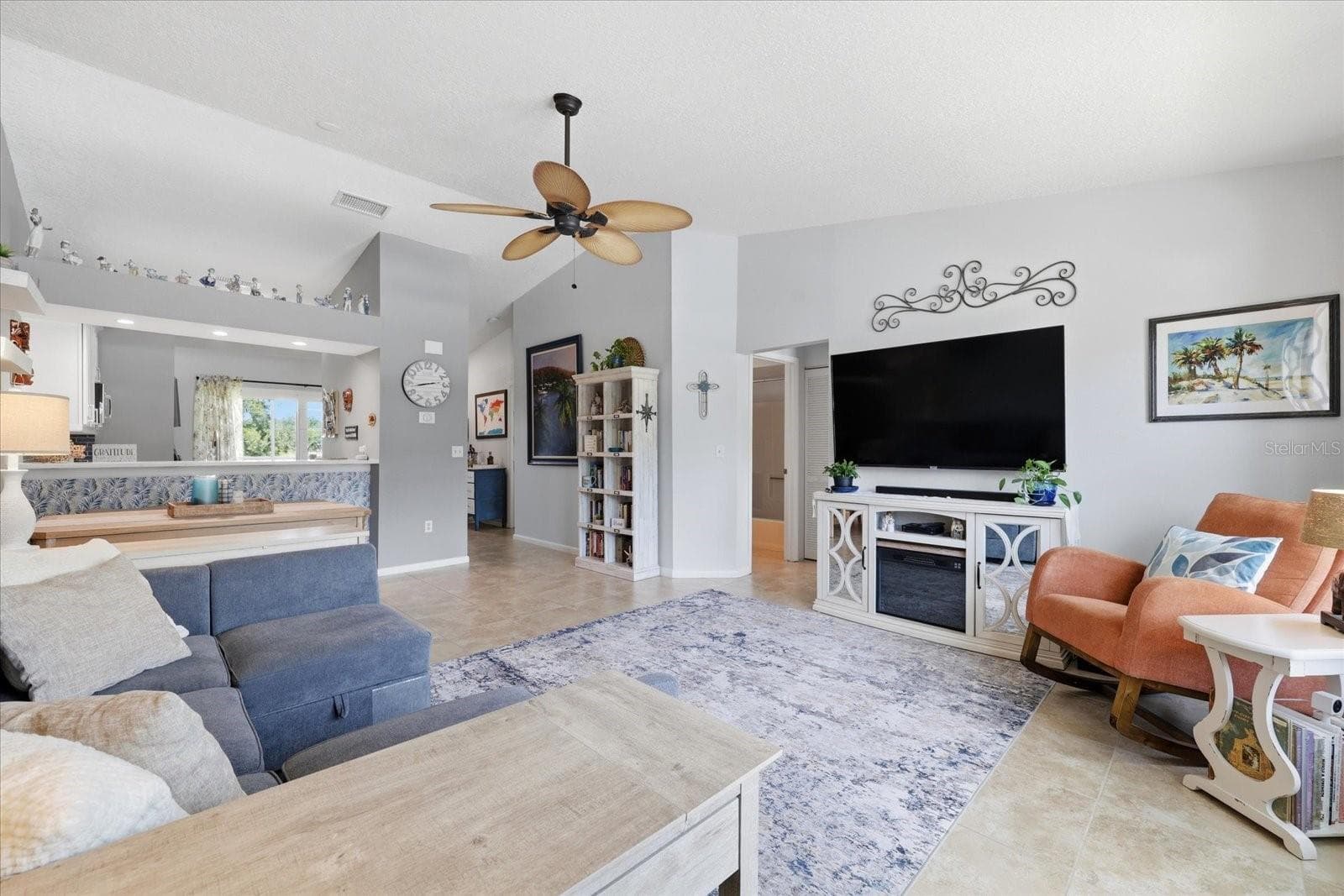 2240 GULF VIEW BOULEVARD — photo 4 of 49
