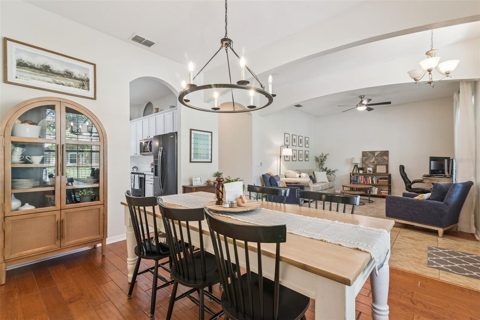6322 ROLDEN COURT — photo 8 of 49