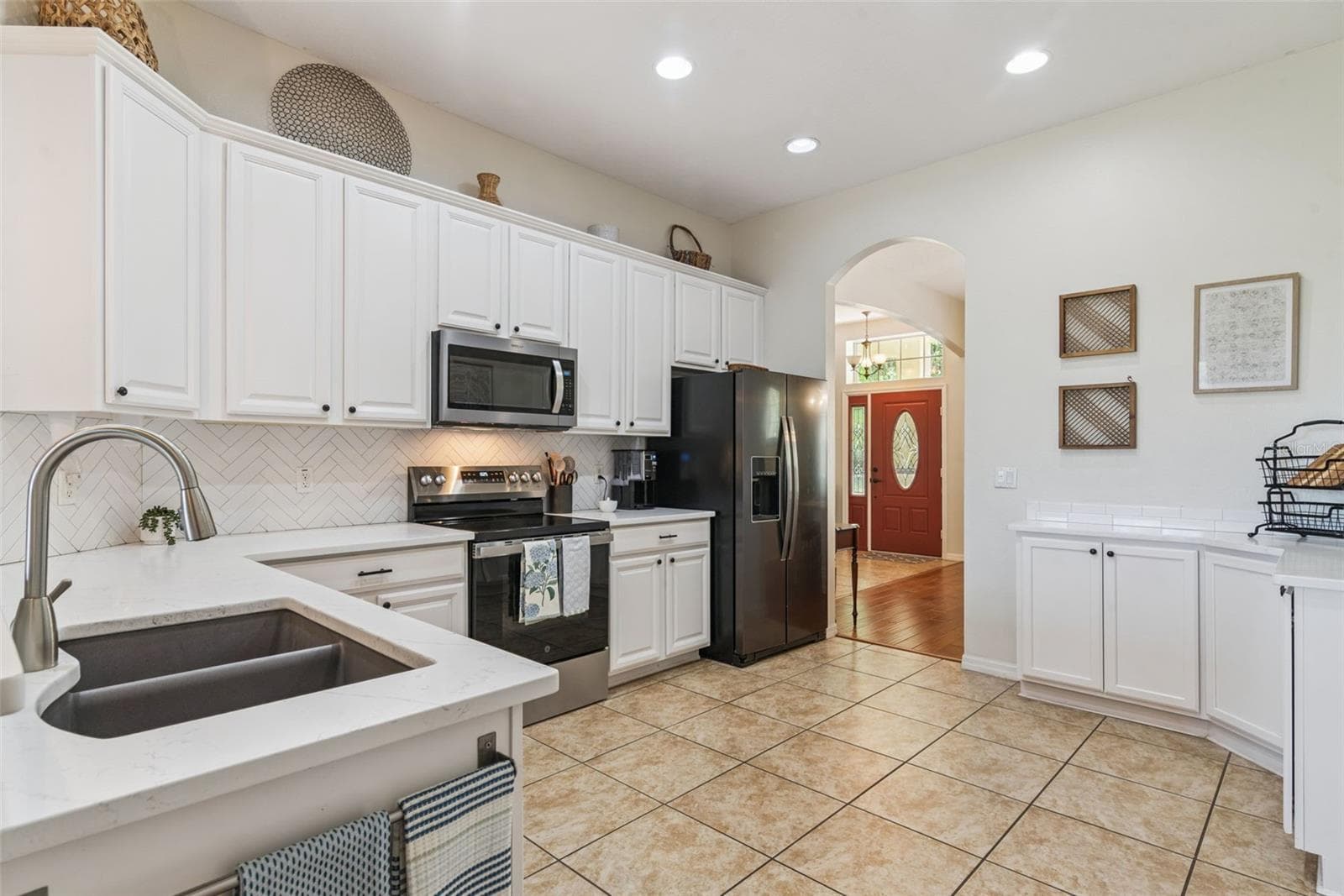 6322 ROLDEN COURT — photo 18 of 49