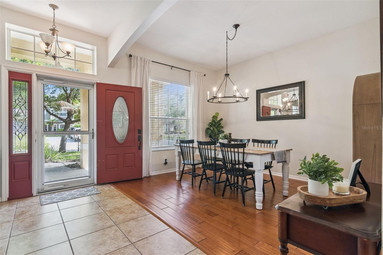 6322 ROLDEN COURT — photo 6 of 49
