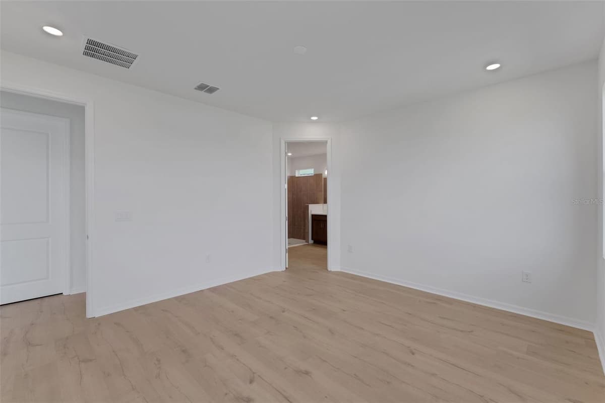 16938 SQUIRREL BRANCH LANE — photo 32 of 44