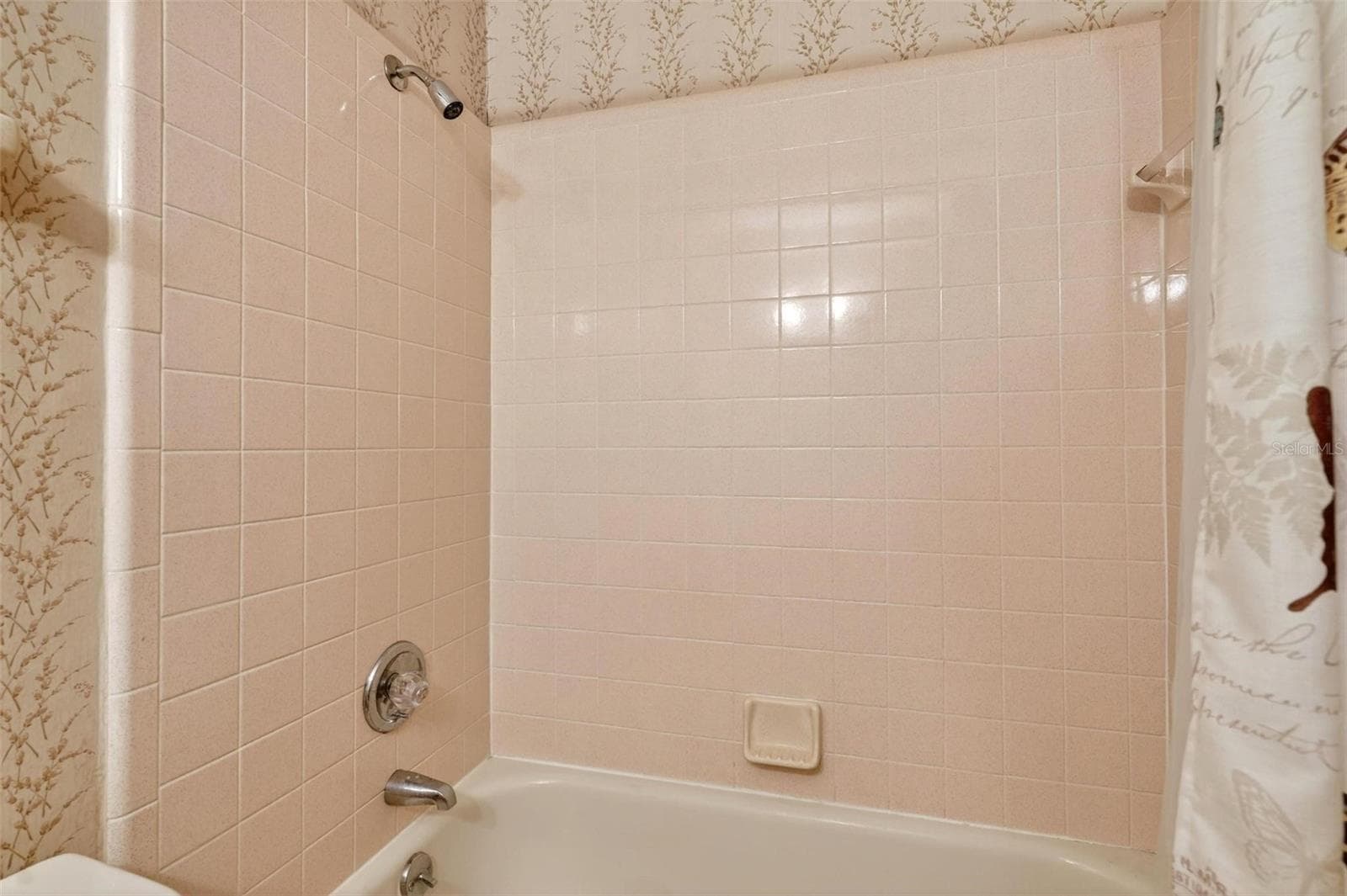 1047 SAMMS AVENUE — photo 45 of 51