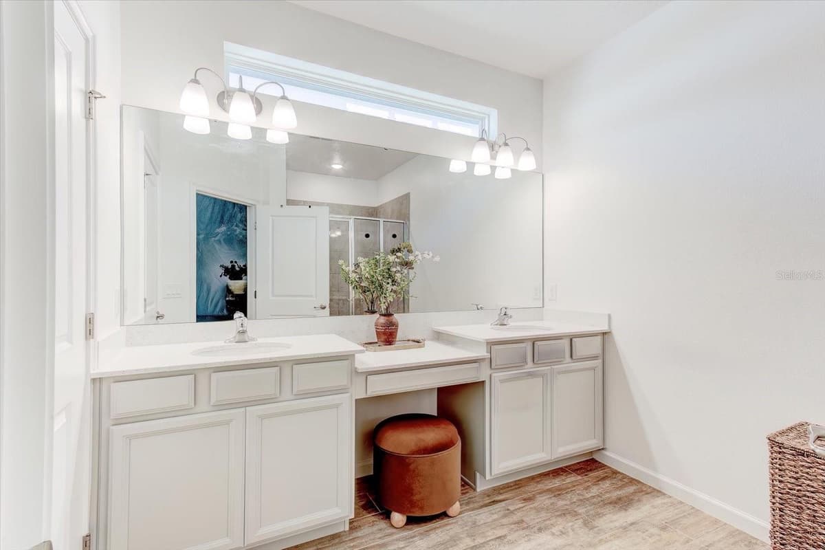 2403 NATOMA BOULEVARD — photo 18 of 38