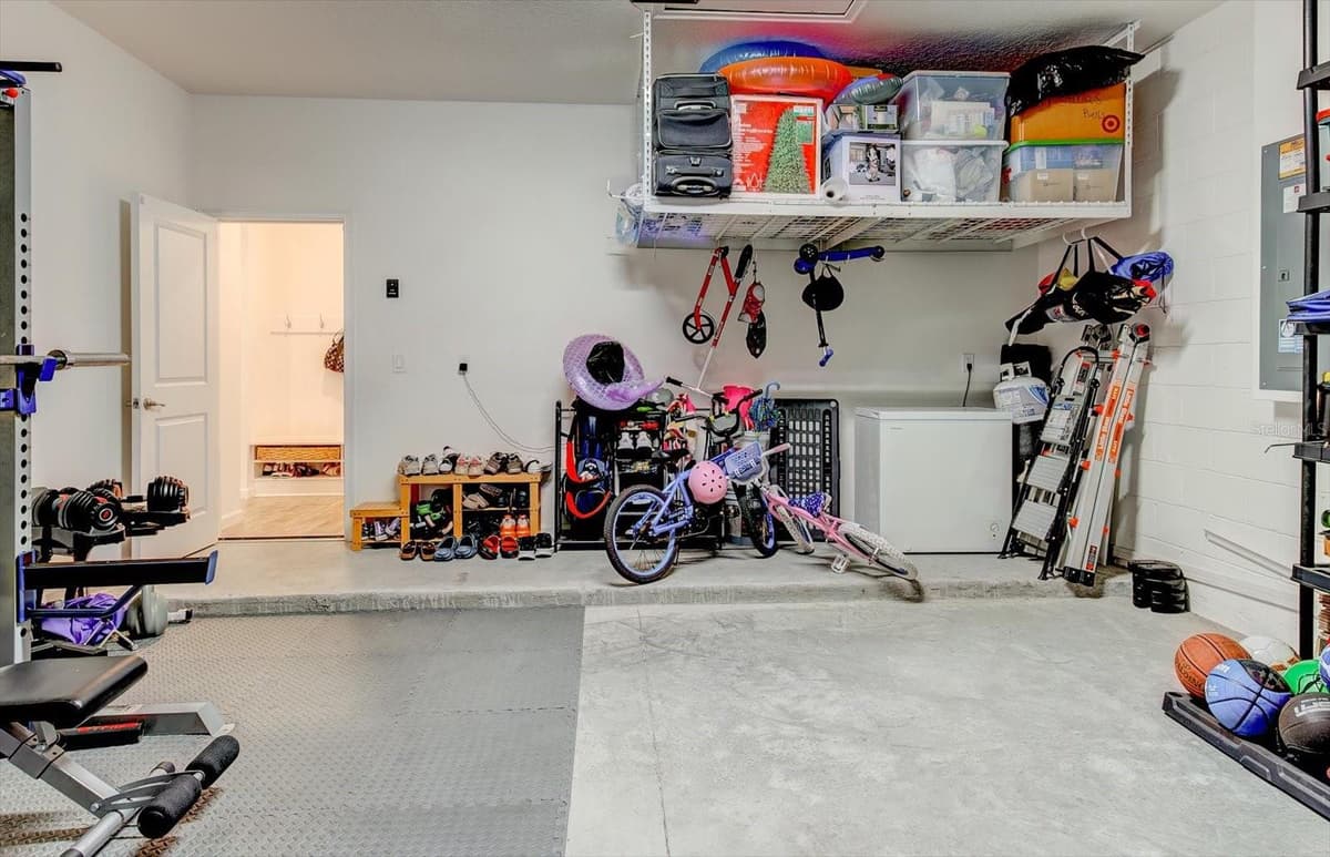 2403 NATOMA BOULEVARD — photo 31 of 38