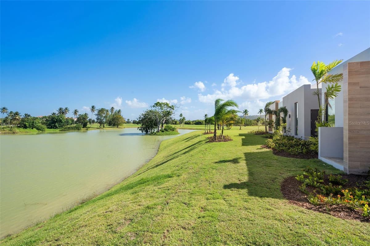15 THE ISLES AT DORADO BEACH — photo 3 of 24