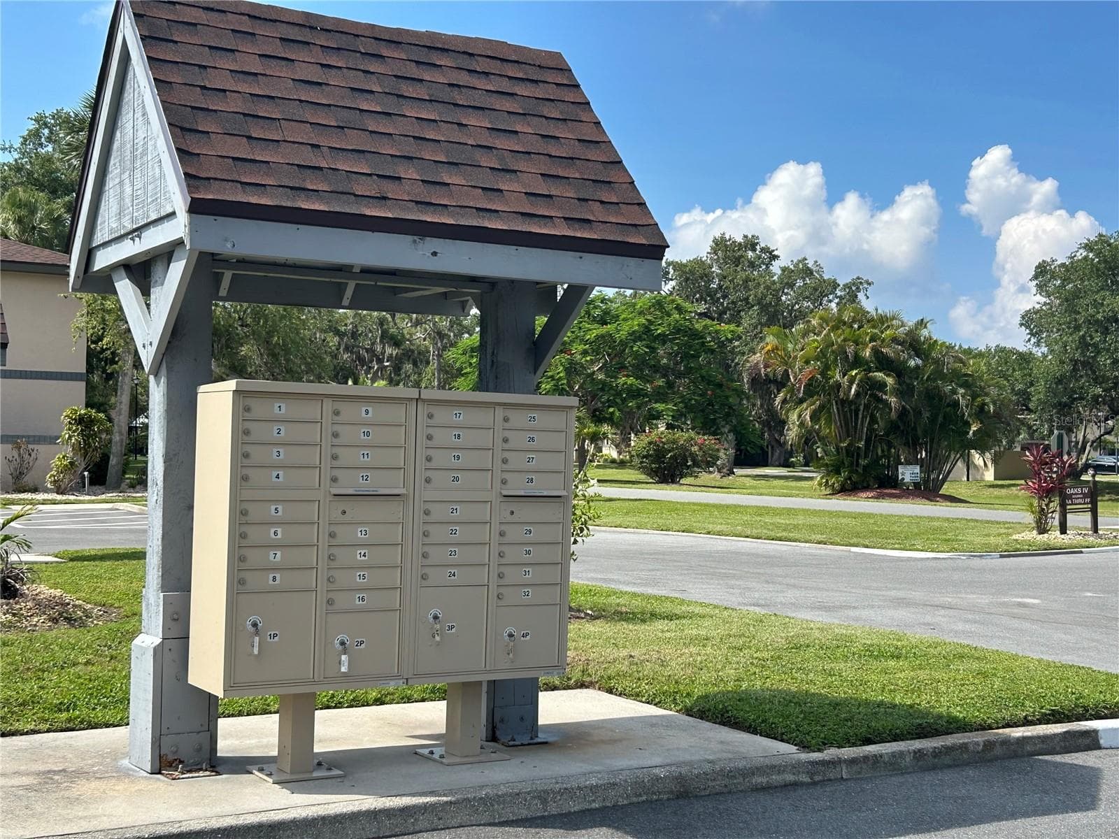 19505 QUESADA AVENUE — photo 44 of 47