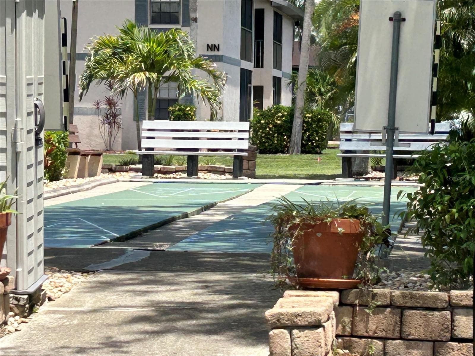 19505 QUESADA AVENUE — photo 40 of 47