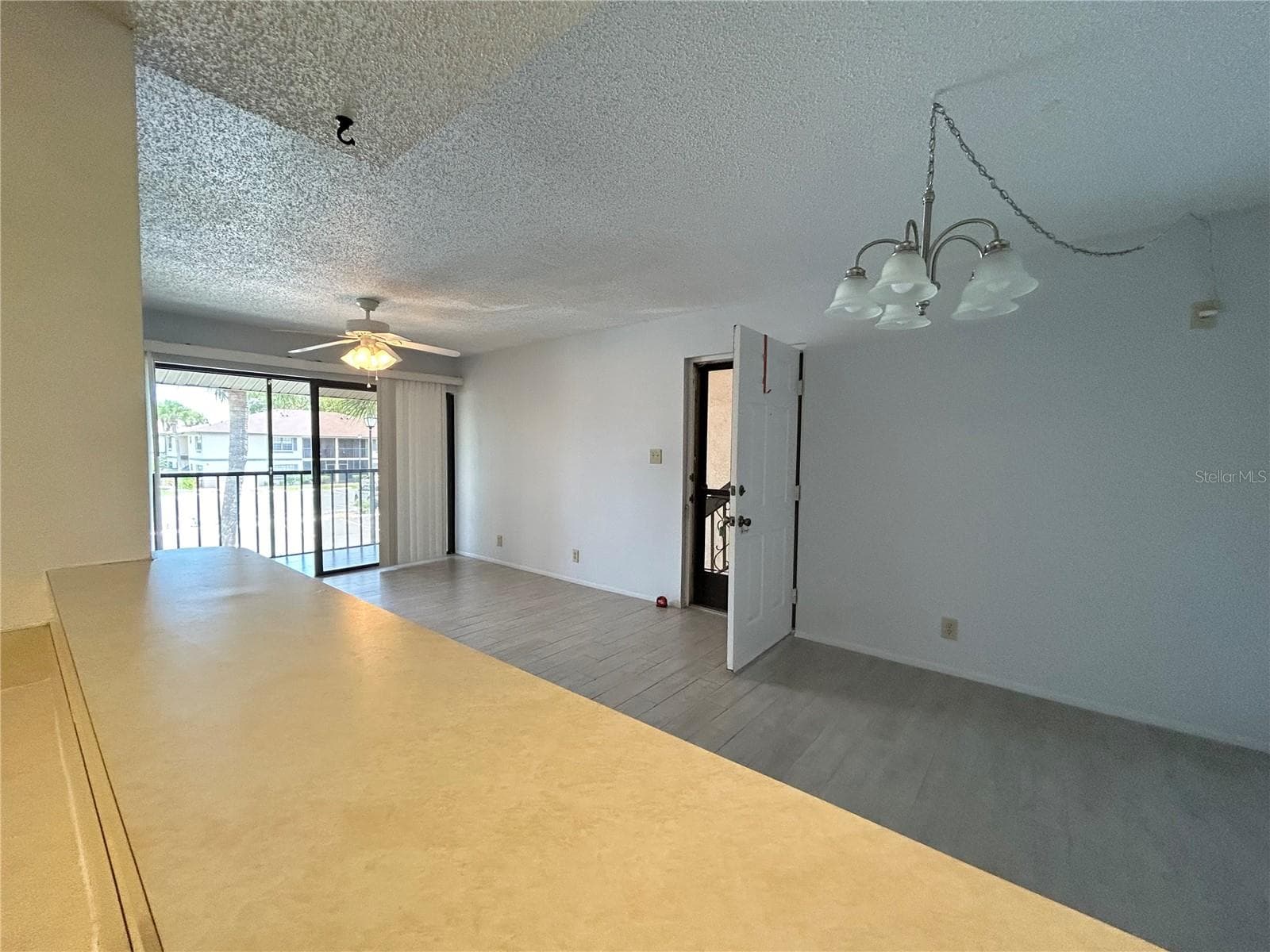 19505 QUESADA AVENUE — photo 9 of 47