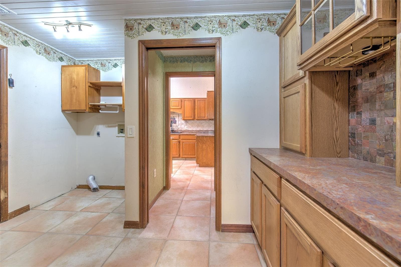 2102 WHITLOCK PLACE — photo 18 of 45