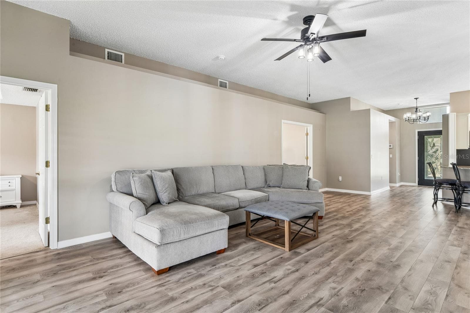 14443 MIDDLE FAIRWAY DRIVE — photo 14 of 85