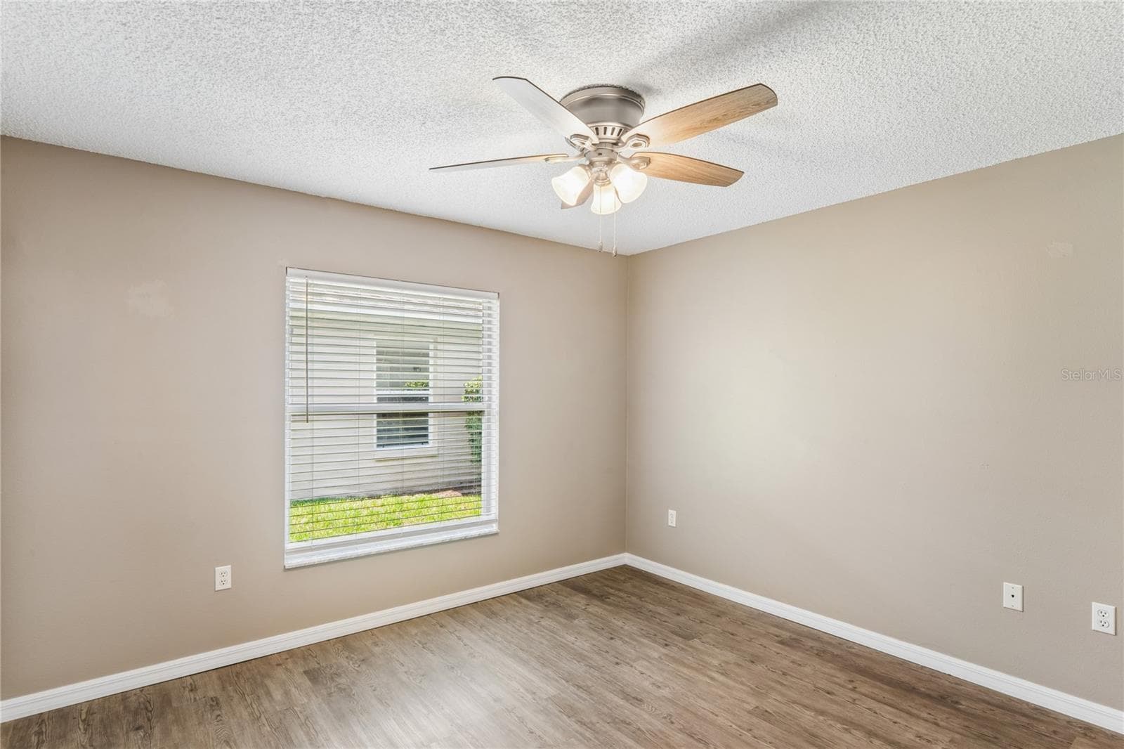 14443 MIDDLE FAIRWAY DRIVE — photo 36 of 85