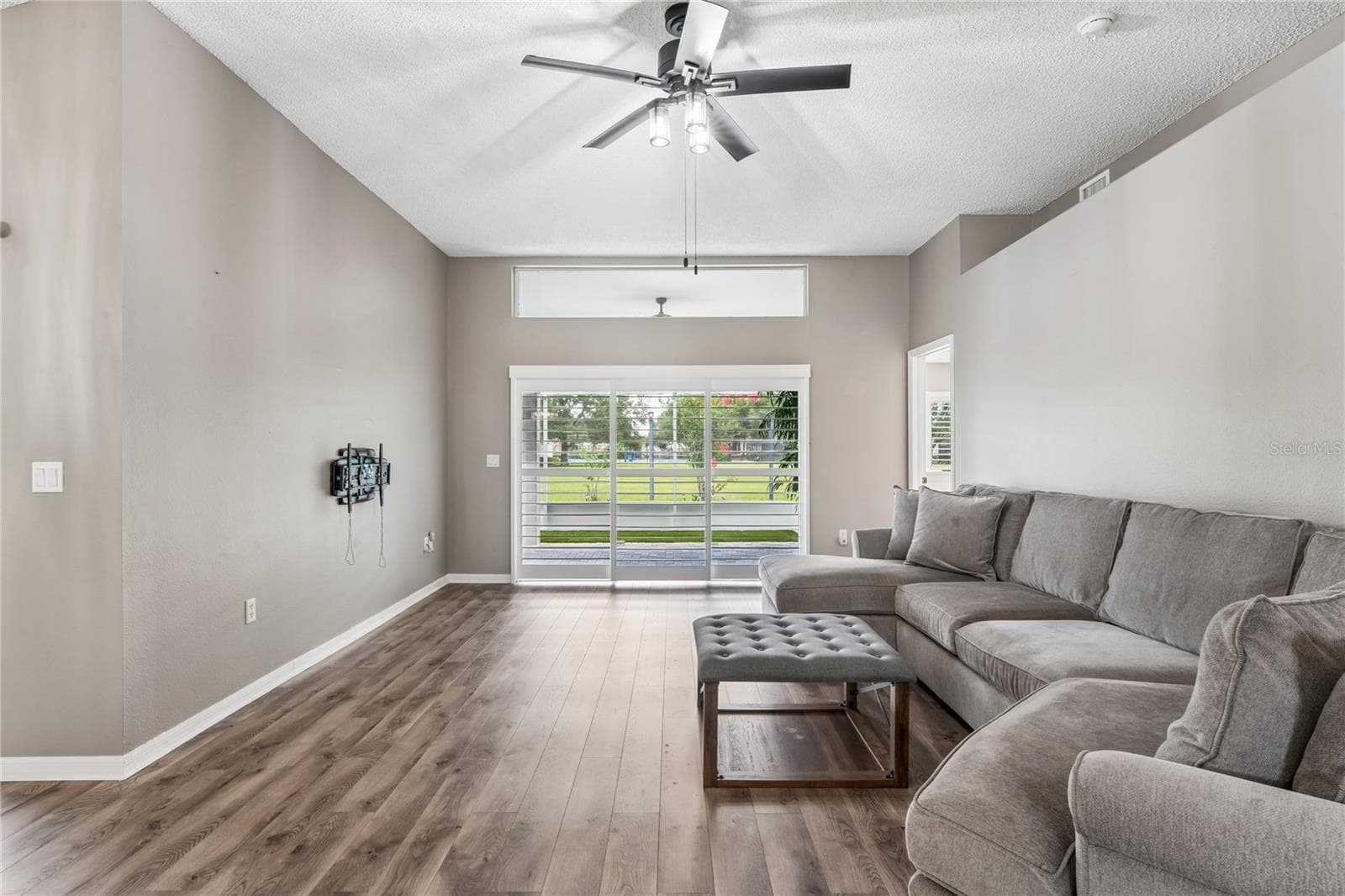 14443 MIDDLE FAIRWAY DRIVE — photo 12 of 85