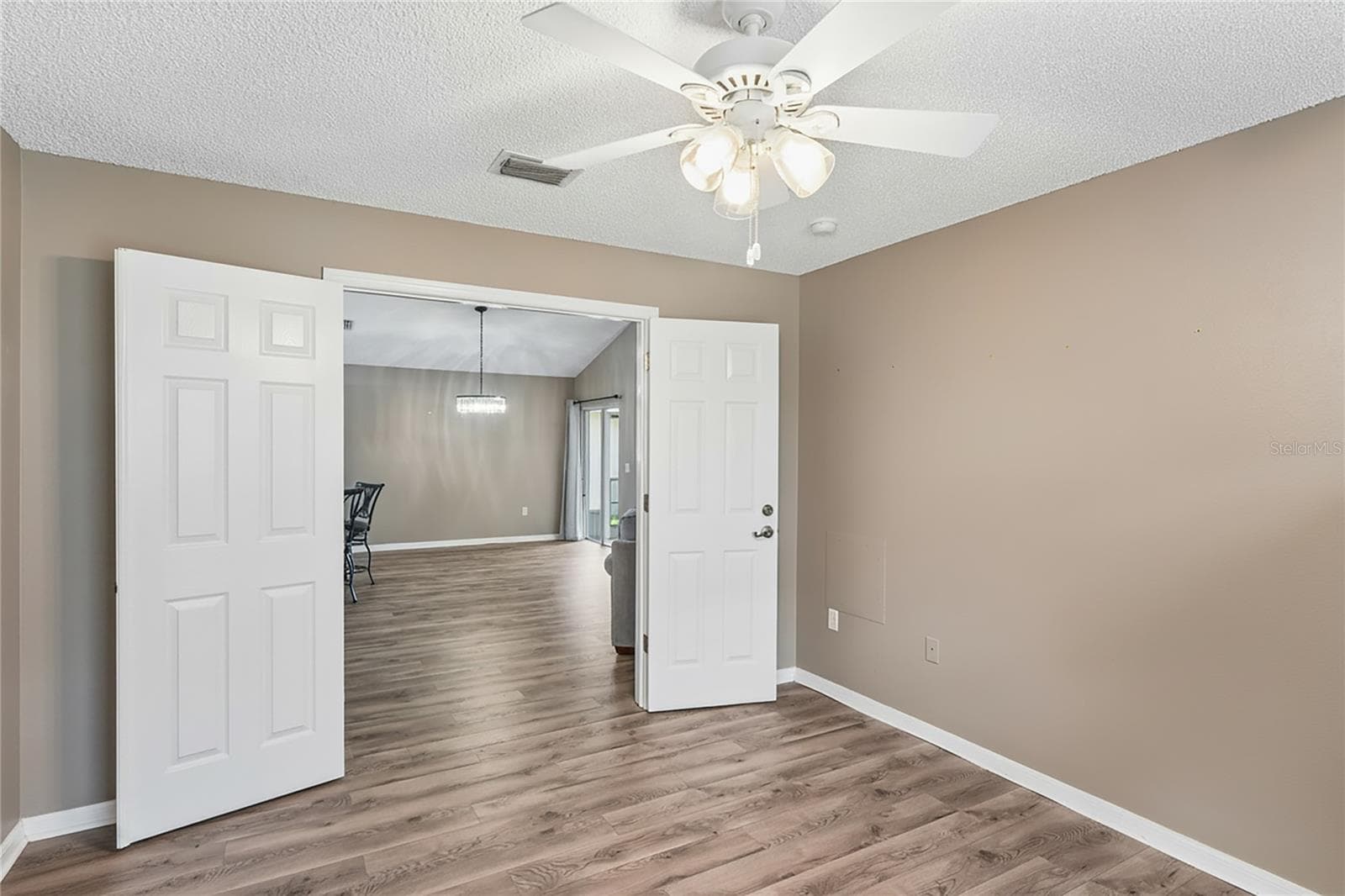 14443 MIDDLE FAIRWAY DRIVE — photo 43 of 85