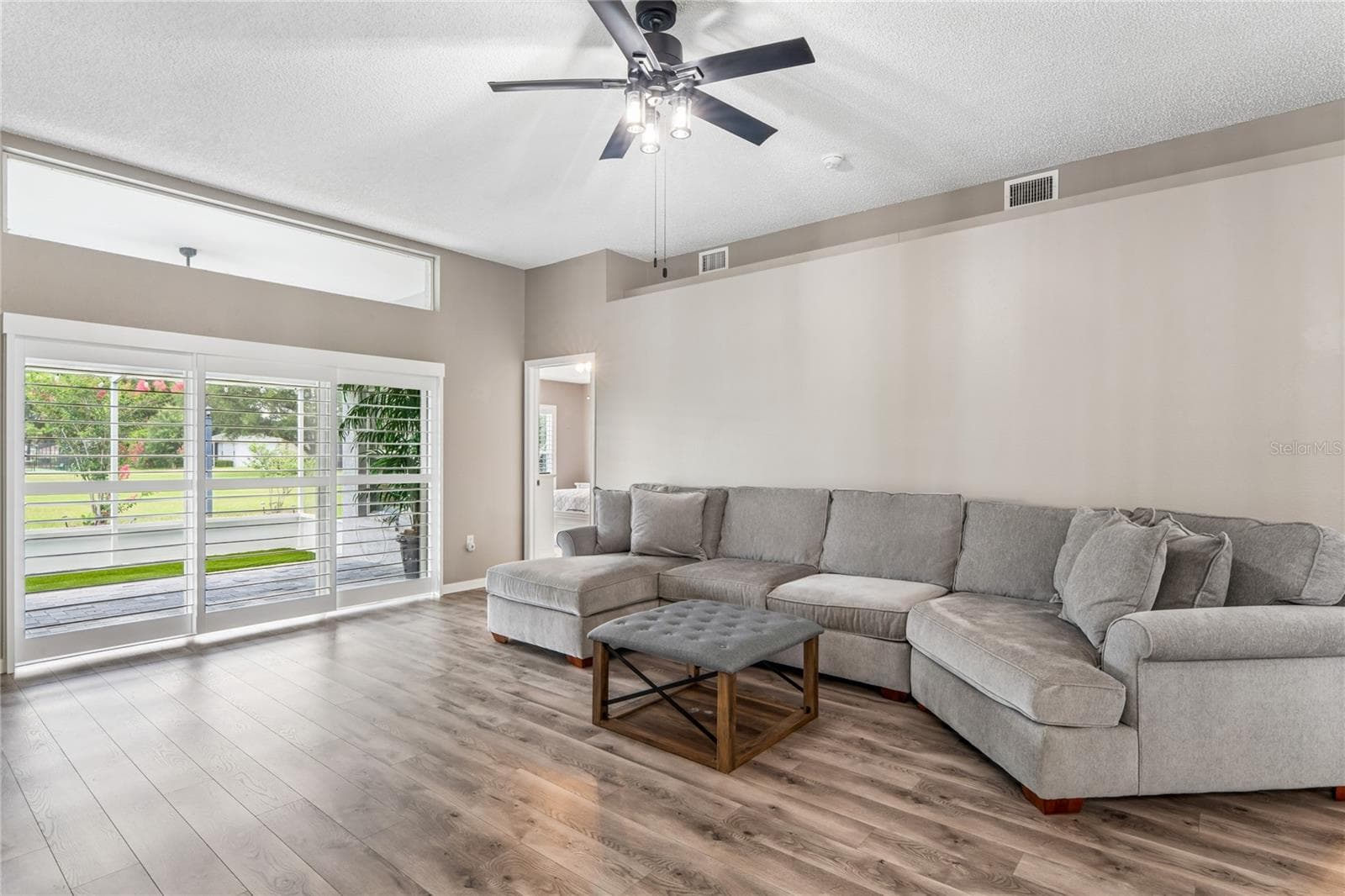 14443 MIDDLE FAIRWAY DRIVE — photo 13 of 85