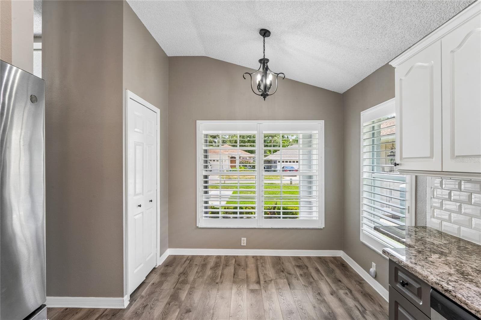 14443 MIDDLE FAIRWAY DRIVE — photo 20 of 85