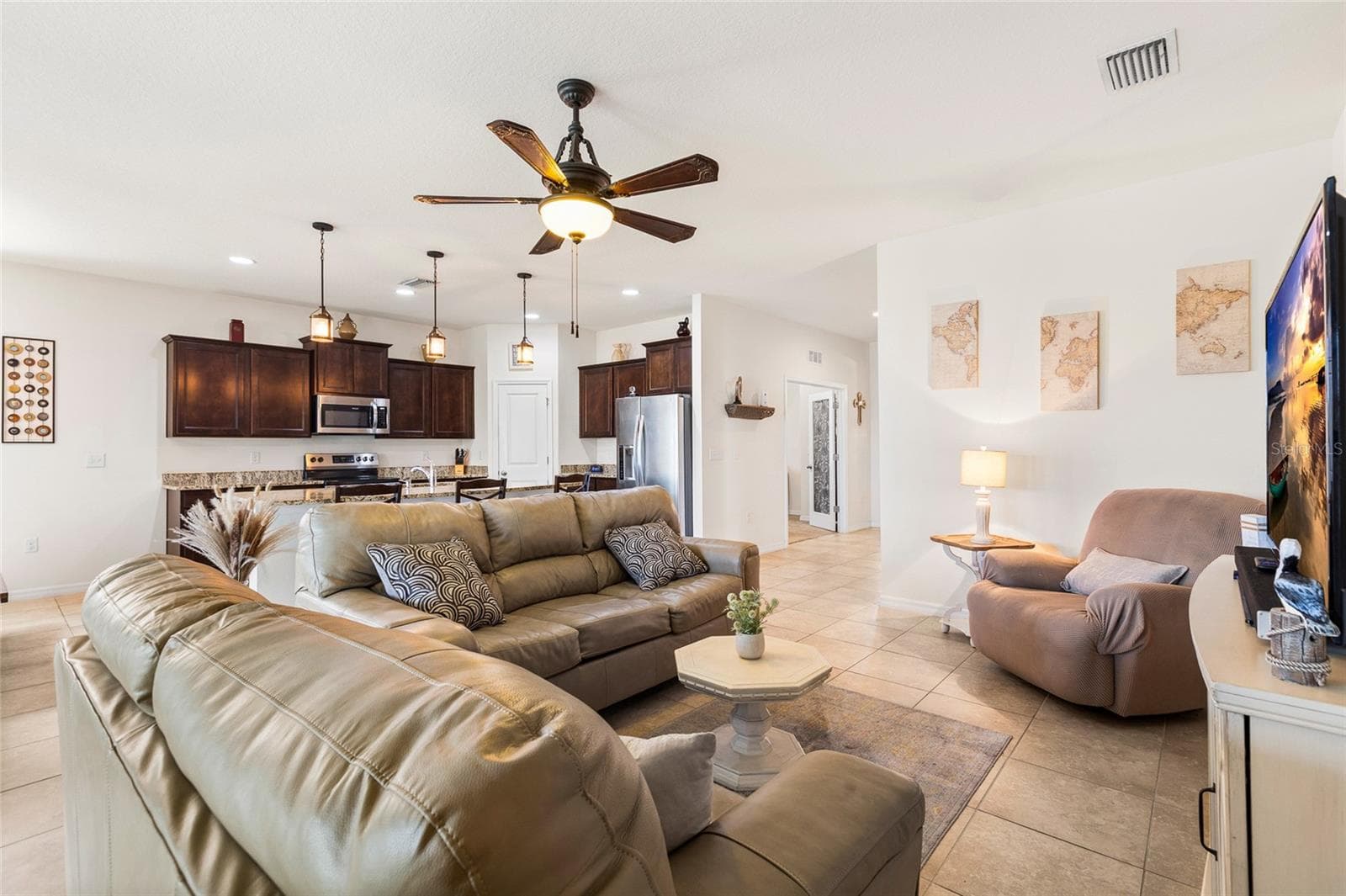 5025 JACKEL CHASE DRIVE — photo 8 of 36