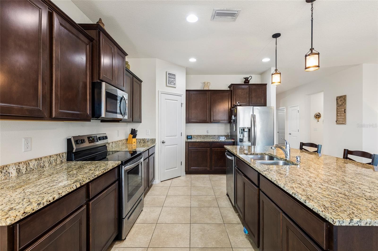 5025 JACKEL CHASE DRIVE — photo 16 of 36