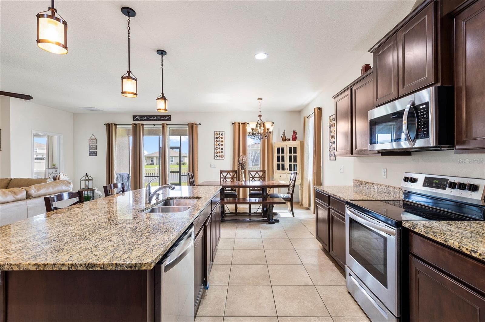 5025 JACKEL CHASE DRIVE — photo 3 of 36