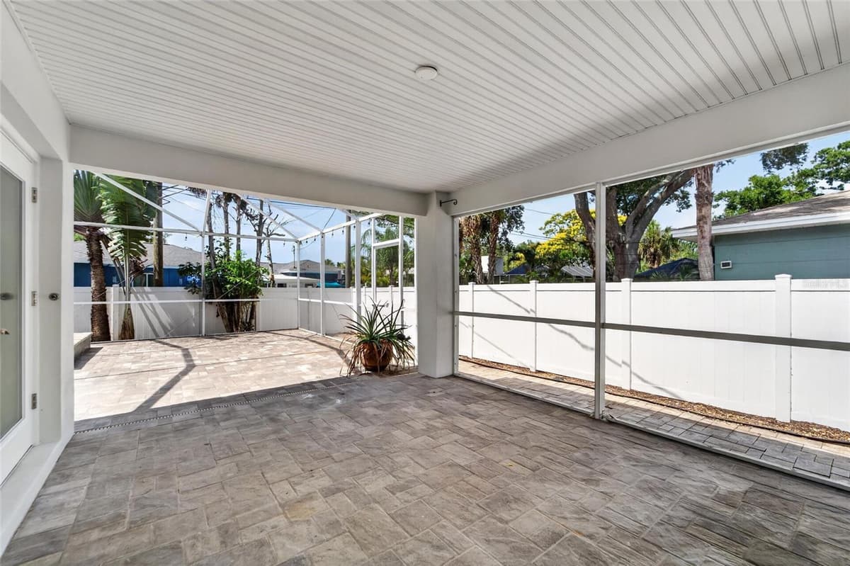 4810 DEL RIO WAY — photo 43 of 64