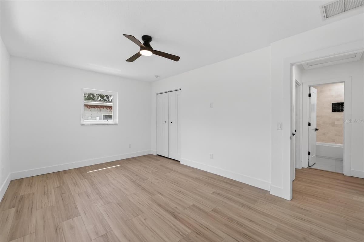 4810 DEL RIO WAY — photo 16 of 64