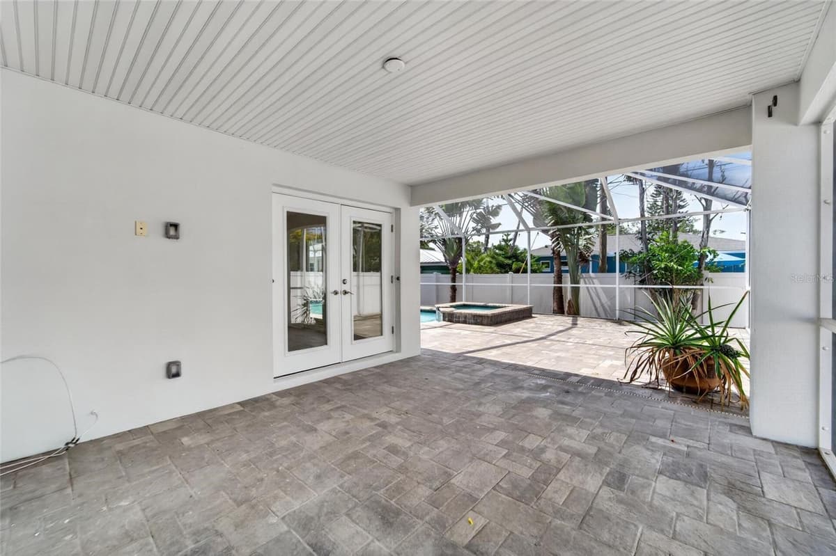 4810 DEL RIO WAY — photo 42 of 64