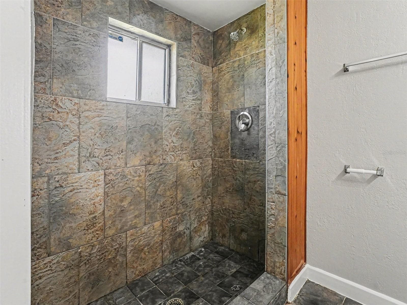 510 MOONBEAM ROAD — photo 12 of 16