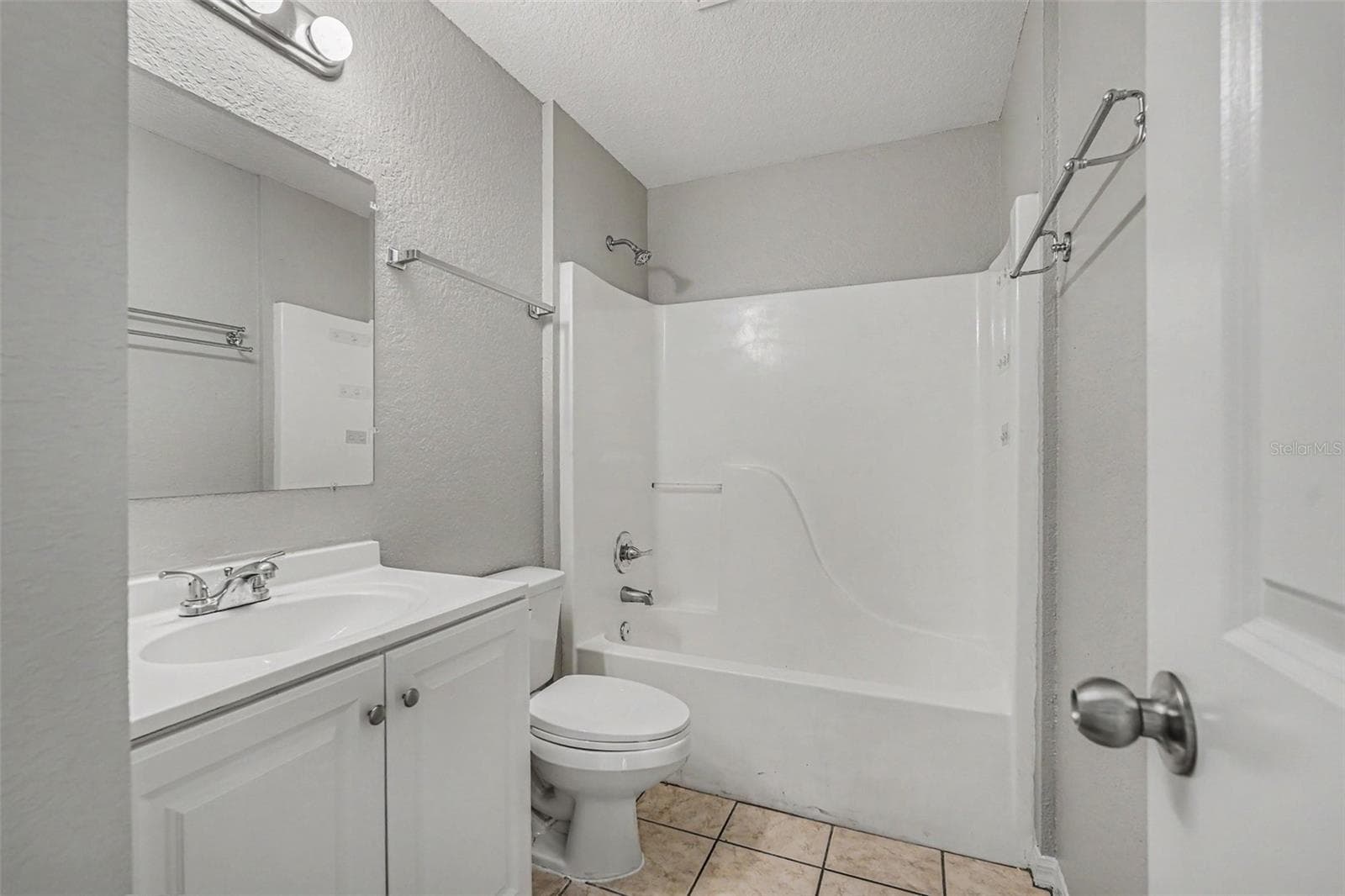 23110 DOVER DRIVE — photo 15 of 18