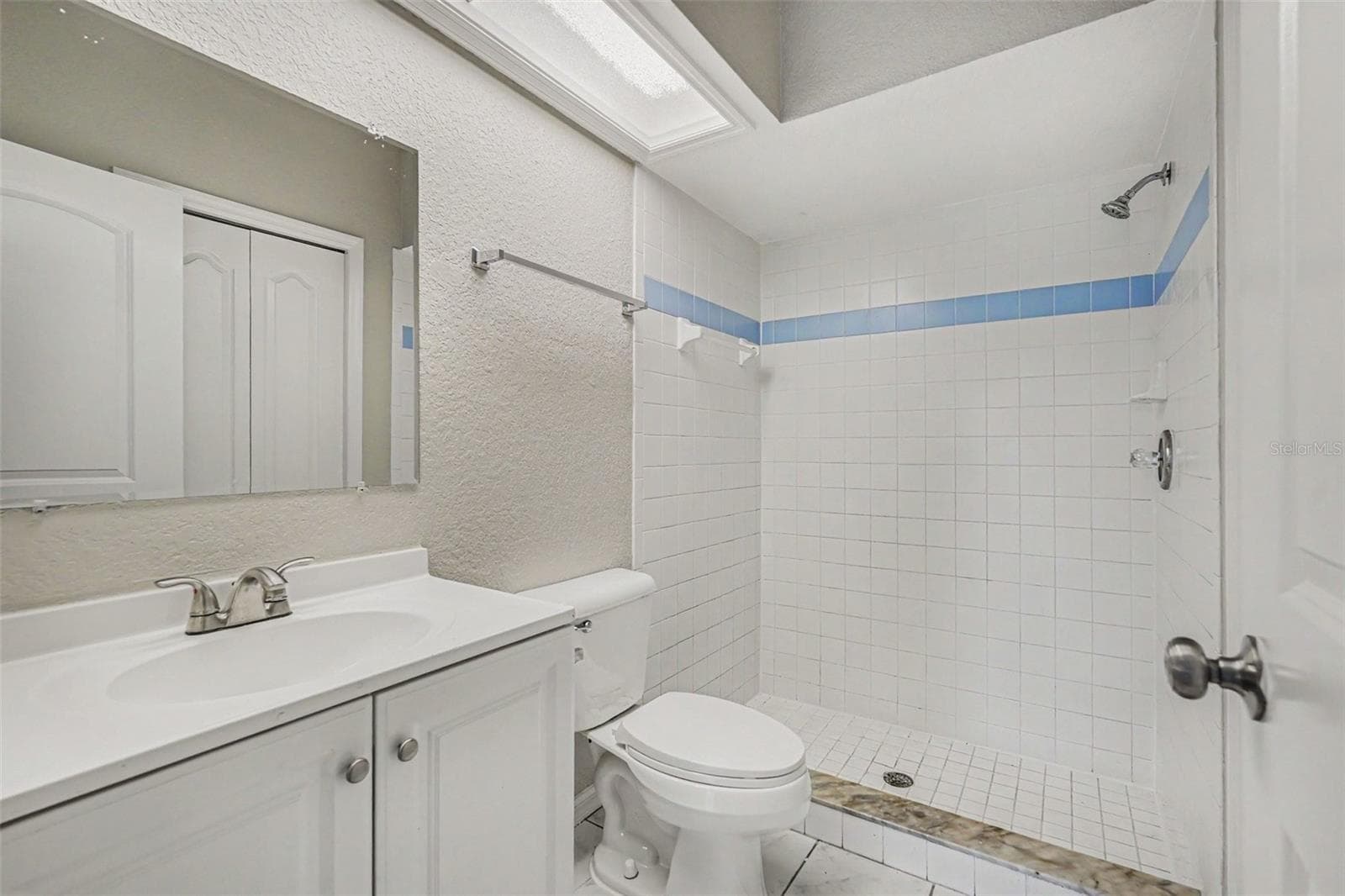 23110 DOVER DRIVE — photo 16 of 18