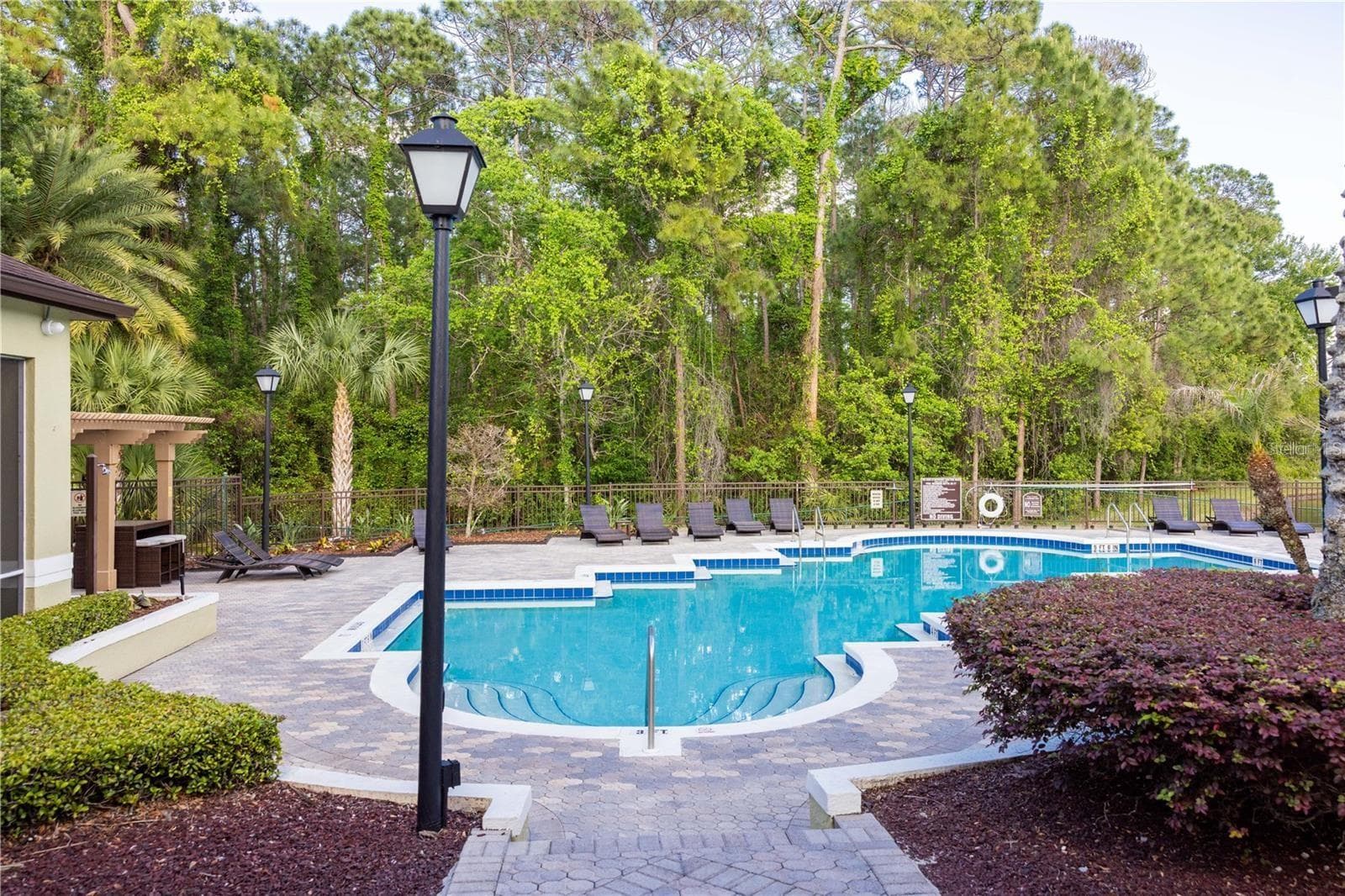 737 CREST PINES DRIVE — photo 14 of 23
