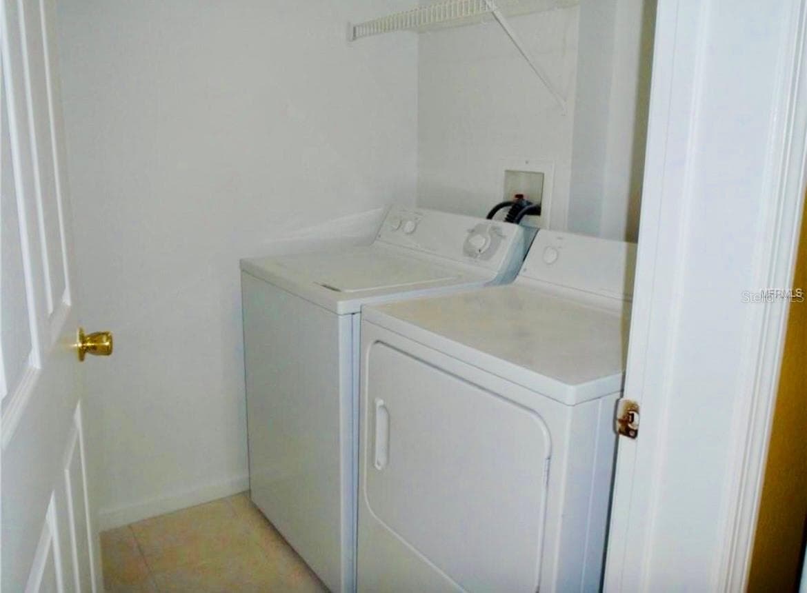 737 CREST PINES DRIVE — photo 11 of 23
