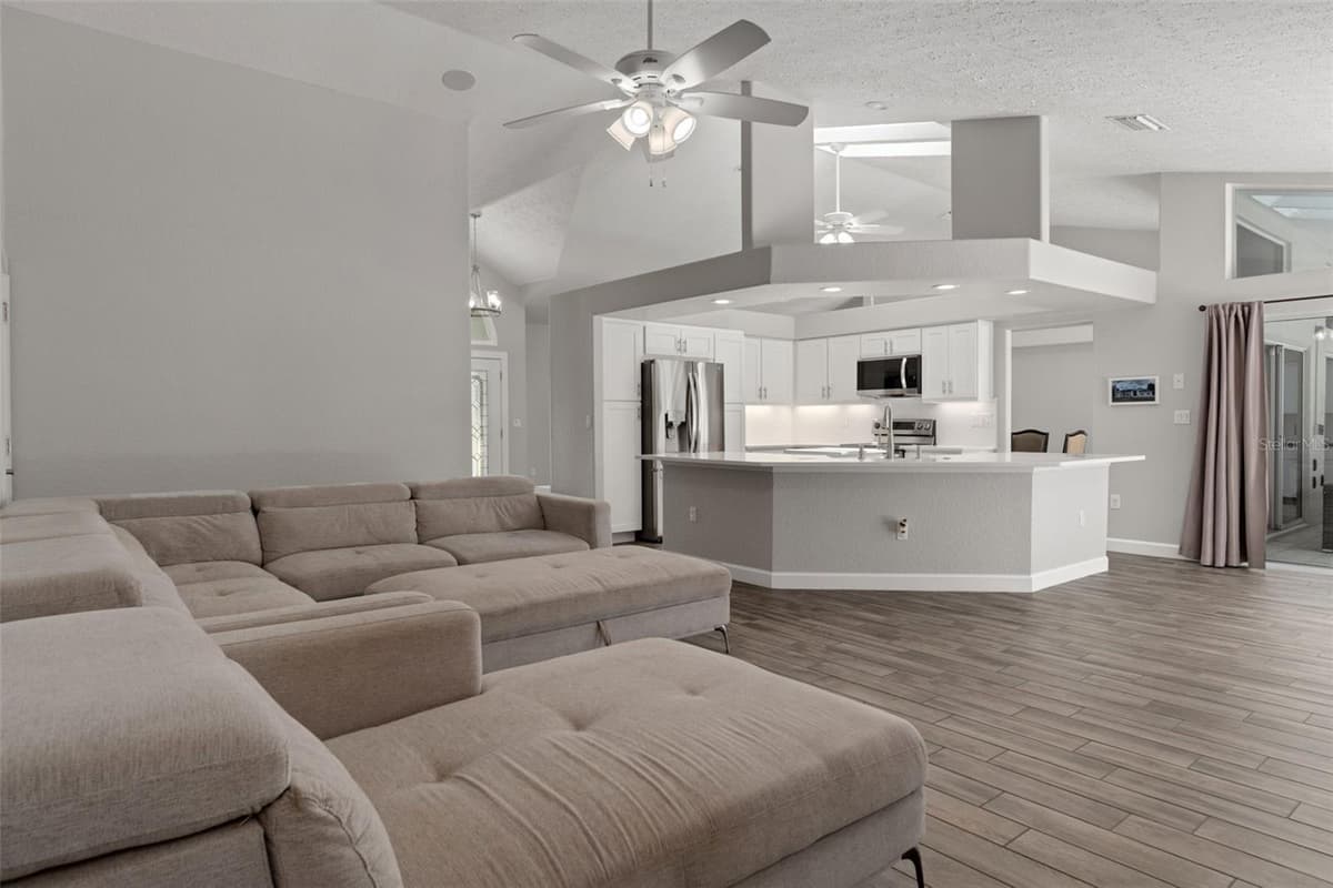 4200 PINE RIDGE BOULEVARD — photo 35 of 68