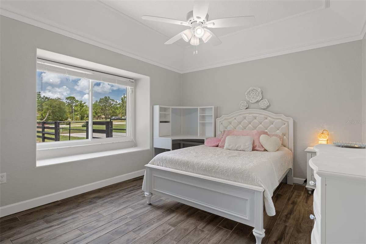 4200 PINE RIDGE BOULEVARD — photo 40 of 68