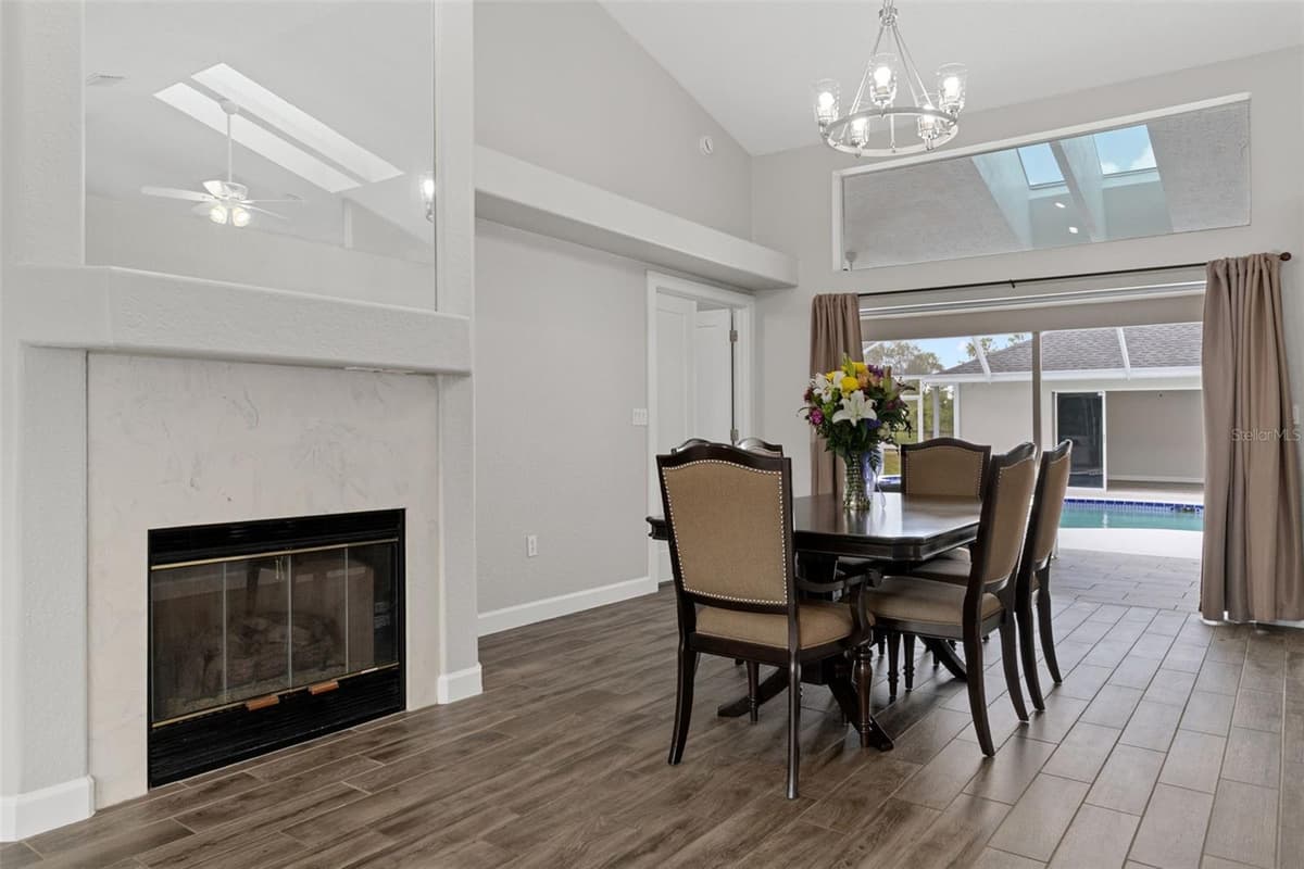 4200 PINE RIDGE BOULEVARD — photo 33 of 68