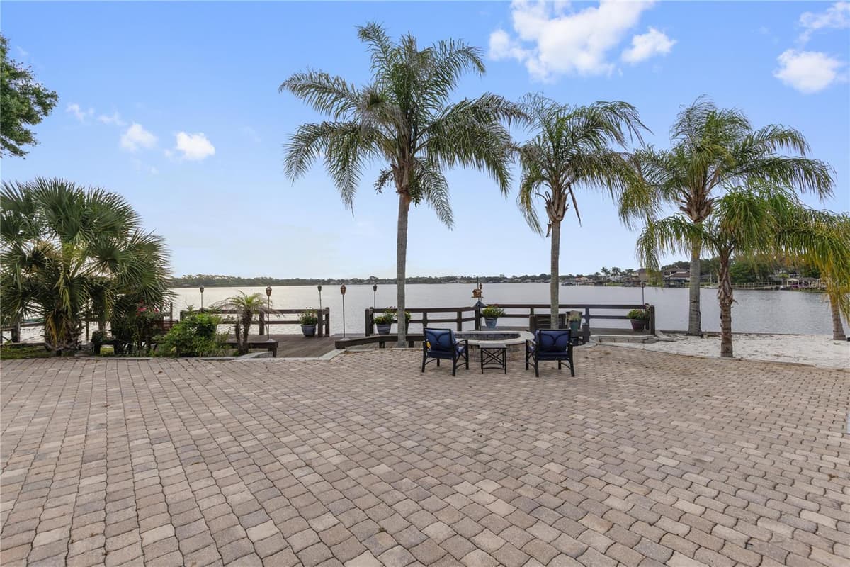2201 COVE COURT — photo 43 of 50